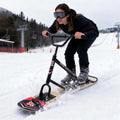 Fortschrittlicher Schneescooter Type A - 360 Grad Lenkung mit dreifachem Aluminiumrahmen - Bis 150 kg Tragfähigkeit - All Terrain Schneeskateboard für Erwachsene
